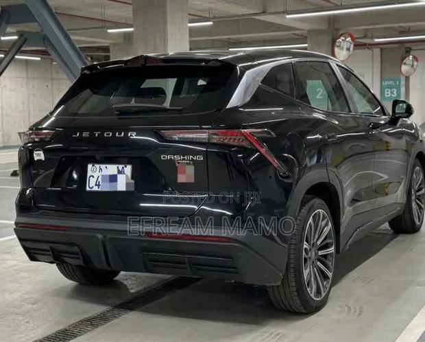 Jetour Dashing 2023 Black