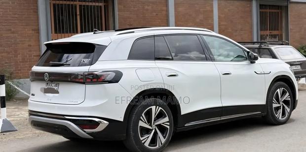 Volkswagen ID.6 2024 White