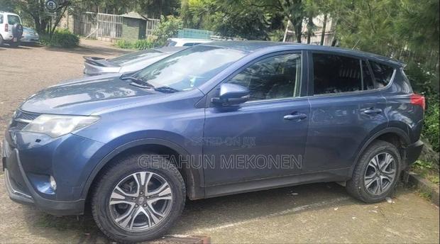 Toyota RAV4 2013 Blue