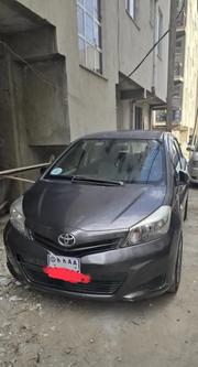 Toyota Yaris L Hatchback 5dr 2012 Gray for sale