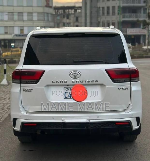New Toyota Land Cruiser 2023 White