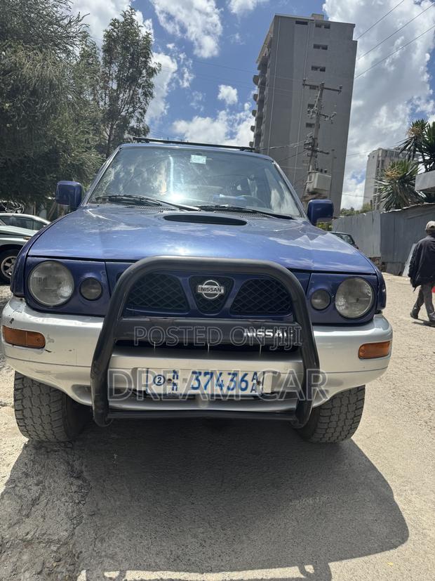 Nissan Terrano 2003 Blue
