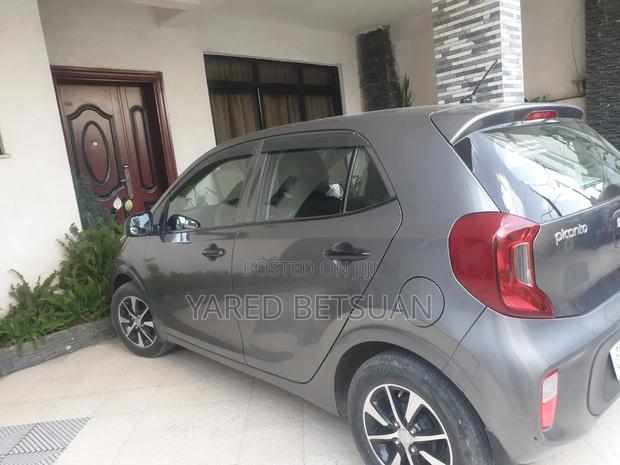 Kia Picanto 2021 Gray