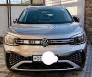 Volkswagen ID.6 2024 Gold for sale