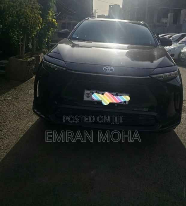 Toyota bZ4X 2022 Beige