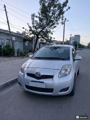 Toyota Yaris 2010 Silver for sale