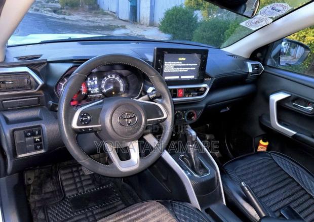 Toyota Raize 1.2 FWD 2022 White