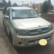 Toyota Hilux 2010 Gold for sale
