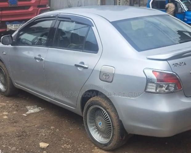 Toyota Yaris 2007 Off white
