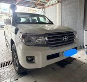 Toyota Land Cruiser 2012 White for sale