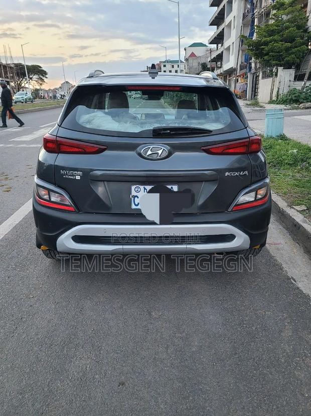 Hyundai Kona 2022 Gray