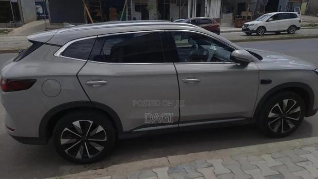 New BYD Song Plus 2025 Gray