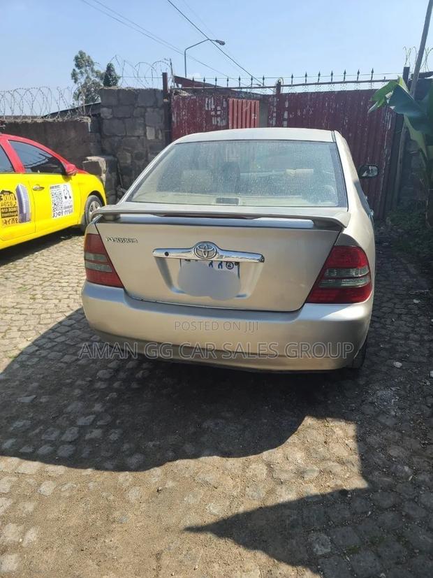 Toyota Corolla 2003 Gold