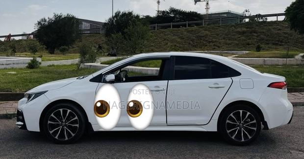 Toyota Corolla 2023 White