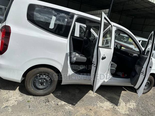 Wuling Air EV 2025 White