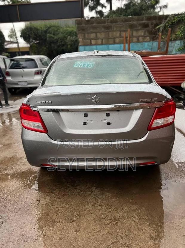 New Suzuki Dzire 2023 Silver
