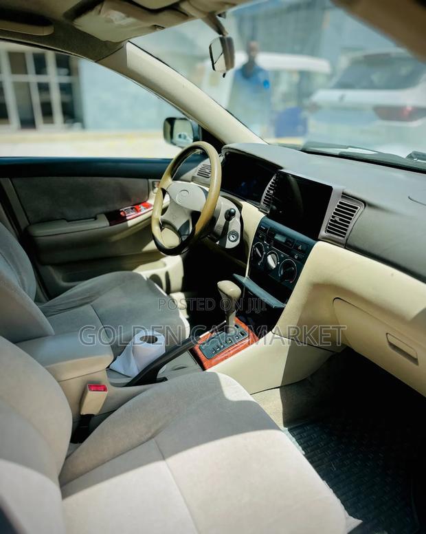 Toyota Corolla 2003 Gray