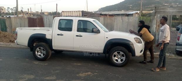 Mazda BT-50 2010 White