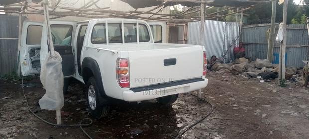 Mazda BT-50 2010 White