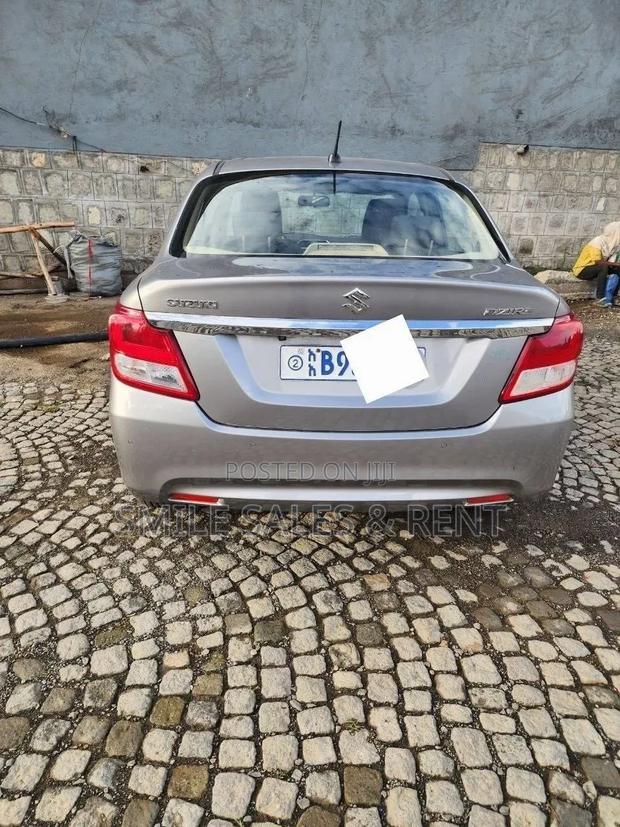 Suzuki Dzire 2021 Silver
