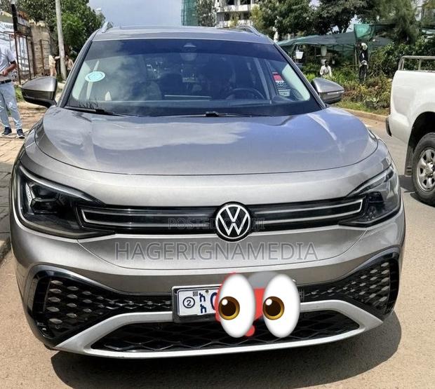 New Volkswagen ID.6 2023 Silver