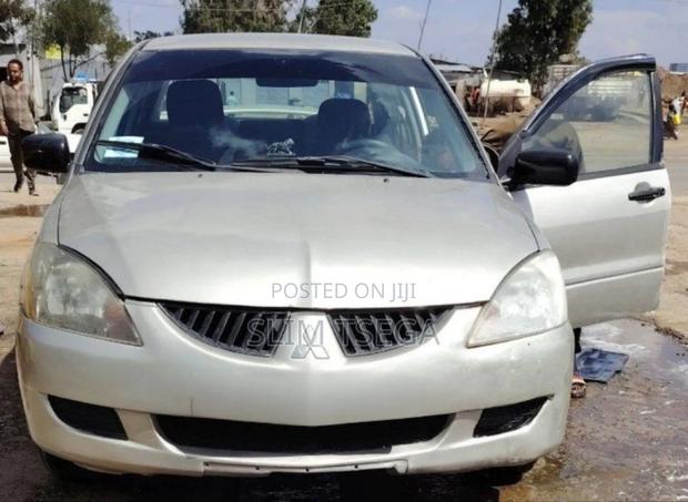 Mitsubishi Lancer 2003 Silver