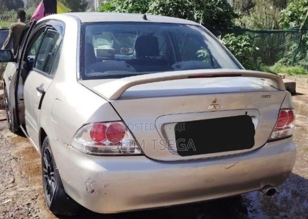 Mitsubishi Lancer 2003 Silver