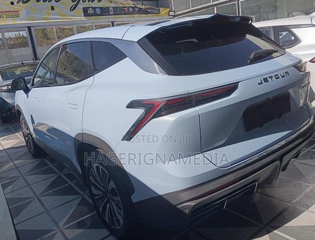 Jetour Dashing 2024 White