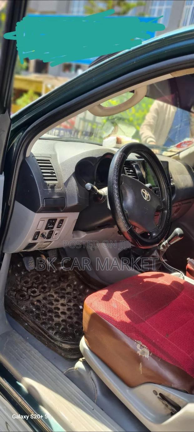 Toyota Hilux 2007 Green