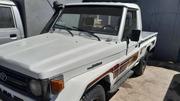 Toyota Land Cruiser 90 1997 Ivory for sale