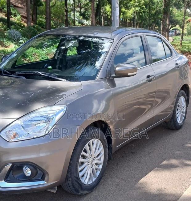 Suzuki Dzire 2022 Gray