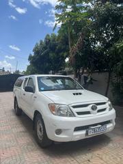 Toyota Hilux 2.5 D-4D SRX 2009 White for sale