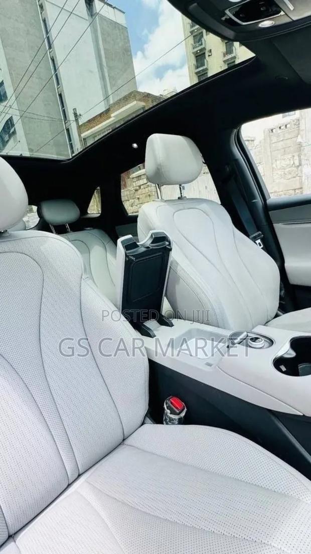BYD Sealion 06 EV 2025 Beige