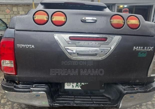 Toyota Hilux 2018