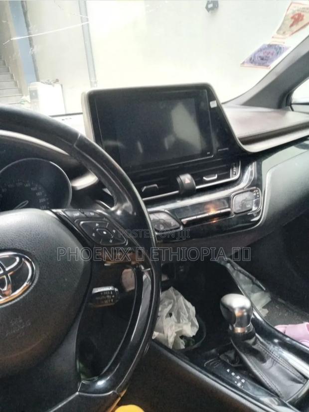 Toyota C-HR 2017 Black