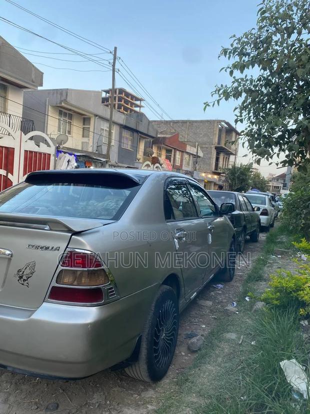 Toyota Corolla 2005