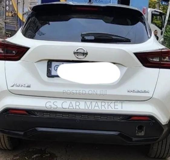 Nissan Juke 2022 White