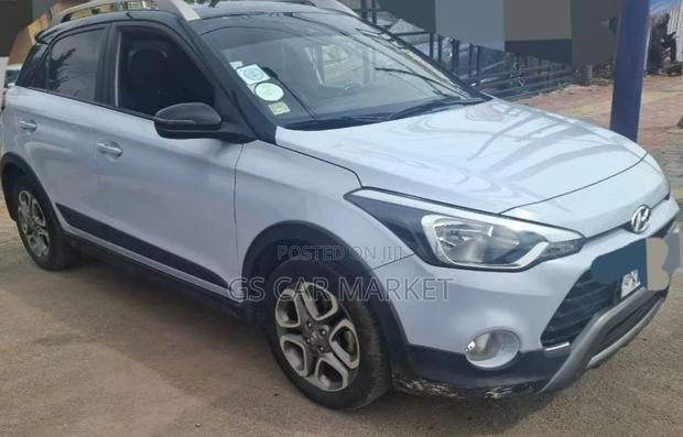 Hyundai i20 2019 Ivory