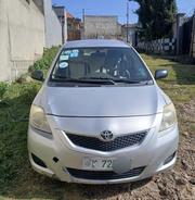 Toyota Yaris 2011 Silver for sale