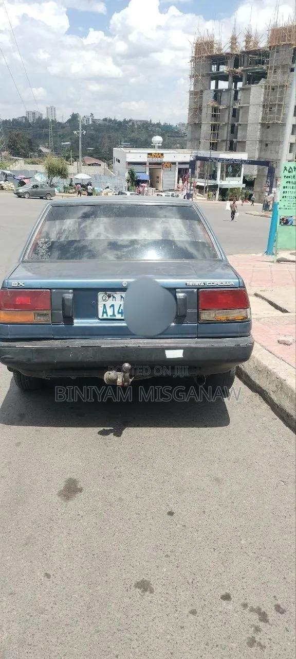 Toyota Corolla 1987 Gray