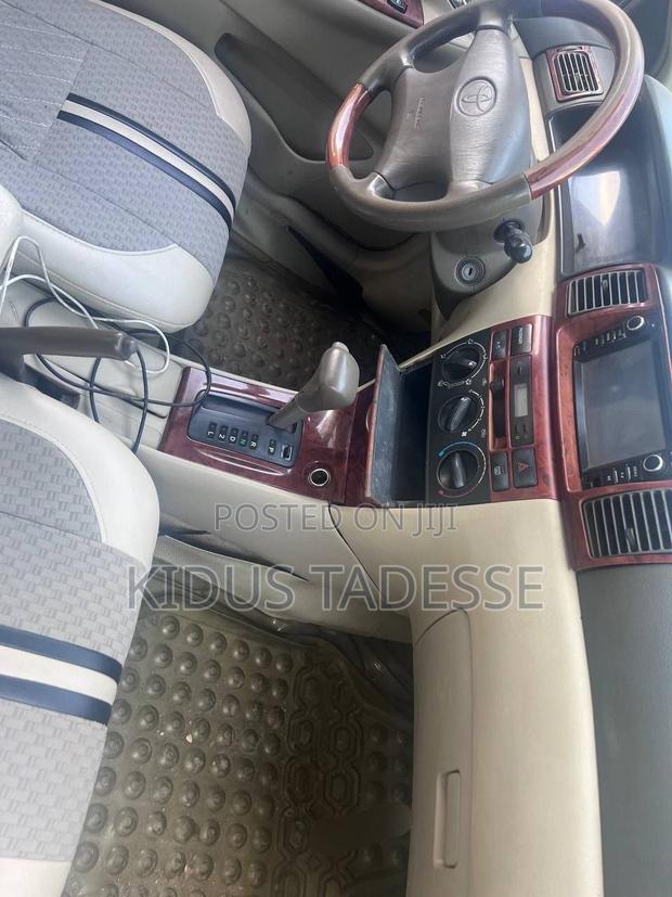 Toyota Corolla 2006 Silver