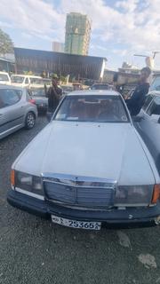 Mercedes-Benz W124 1990 White for sale