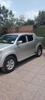 Toyota Hilux 2010 Silver for sale
