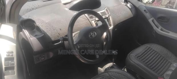 Toyota Yaris 2008 Silver