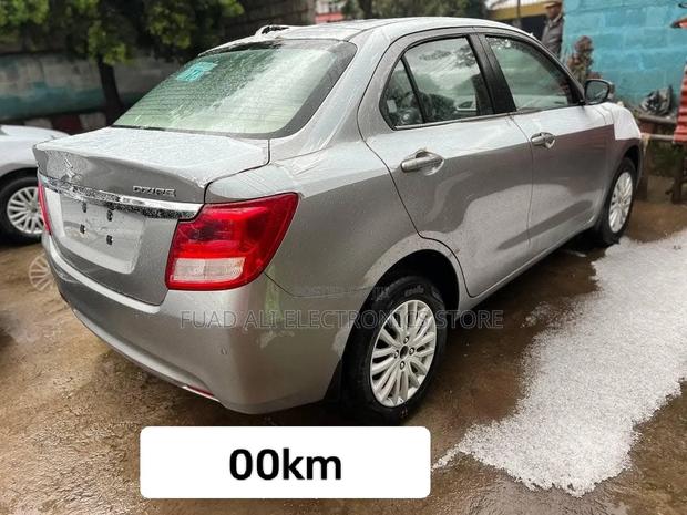 Suzuki Dzire 2022 Gray