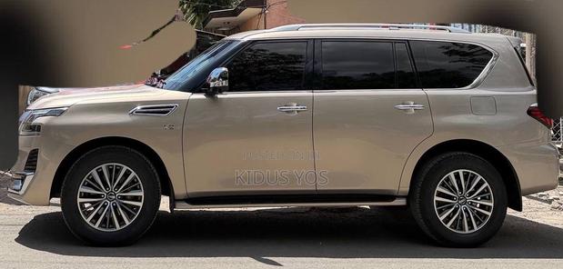 Nissan Patrol 2022 Beige