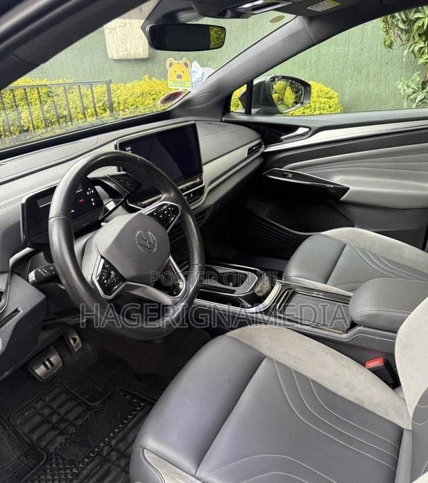 Volkswagen ID.4 2023 Black