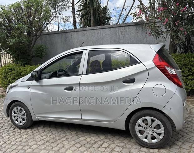 Hyundai Eon 2015 Gray