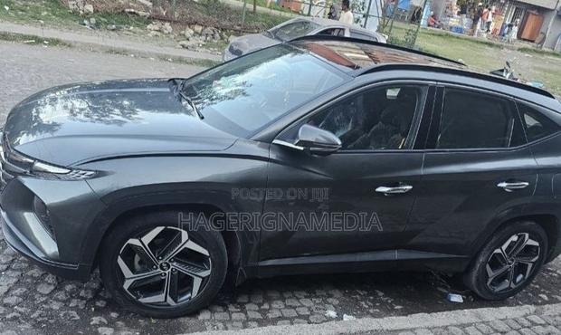 Hyundai Tucson 2022 Black