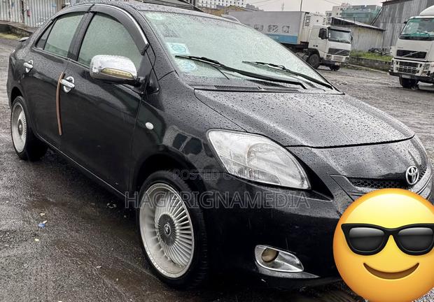 Toyota Yaris 2008 Black